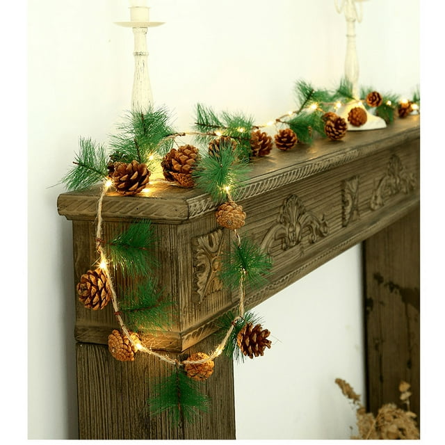 Guirnalda de luces navideñas con forma de cono de pino, 2M, 20 LED, luces navideñas con bayas rojas, campana, guirnalda de jardín para árbol de Navidad, decoración de patio interior y exterior (B) ER