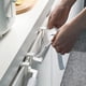 thumbnail image 5 of Estante Organizador de Toallas de Plástico para Montar en Pared, Instalación sin Taladro, Estante de Almacenamiento Blanco Moderno con Diseño Curvo, 24x7cm, Sostiene Múltiples Toallas, 5 of 6