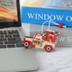 thumbnail image 4 of 4 piezas de adornos navideños con pequeños colgantes de madera pintados de Navidad [tenga en cuenta al realizar un pedido que se enviarán 4 estilos en un  paquete] ANGGREK Otros, 4 of 8