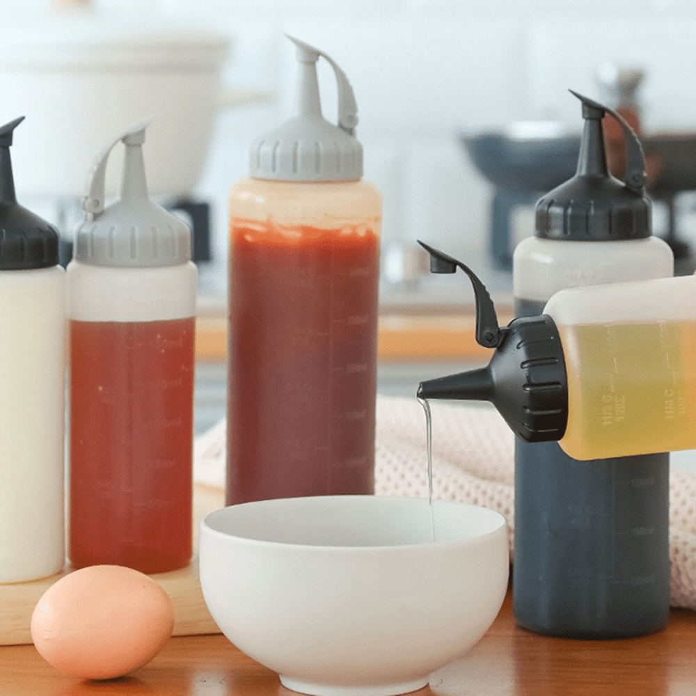 Condra Field Condiment Sauces Squeeze Bottles - (3Pcs-13.5oz),with Leak-Proof Cap and Scale Line.Plastic Squeeze Squirt Bottles for Ketchup,Mustard