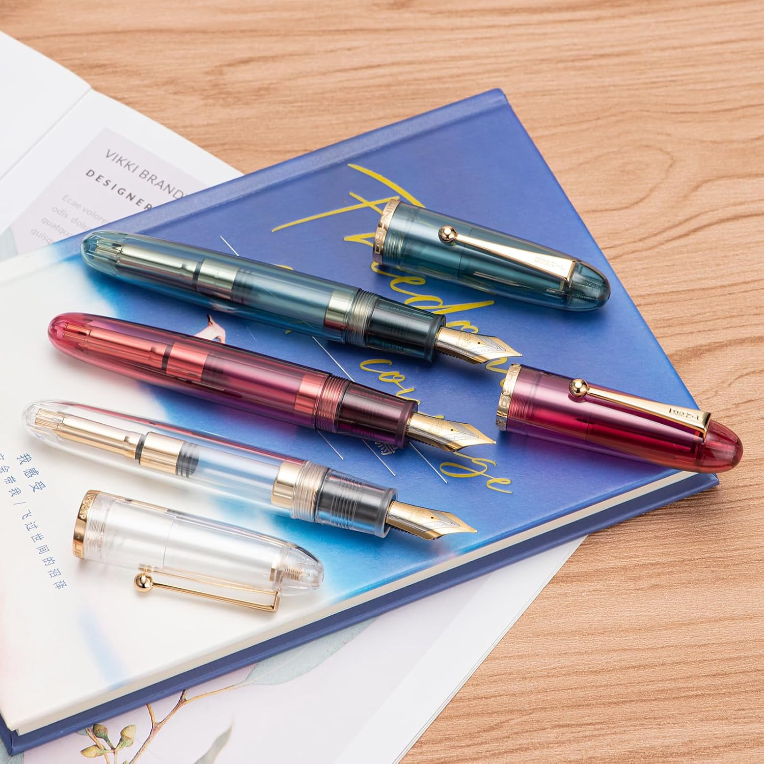 Jinhao 9019 DaDao Series Fountain Pen, Size 8 Extra Fine Nib with Large Ink Converter, Transparent Clear Design Smooth Writing Pen (Gold Trim)