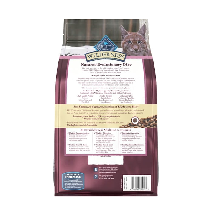 Blue Buffalo Wilderness High-Protein Salmon Mature Cat Food, 7+ Years, 5lb photo 2