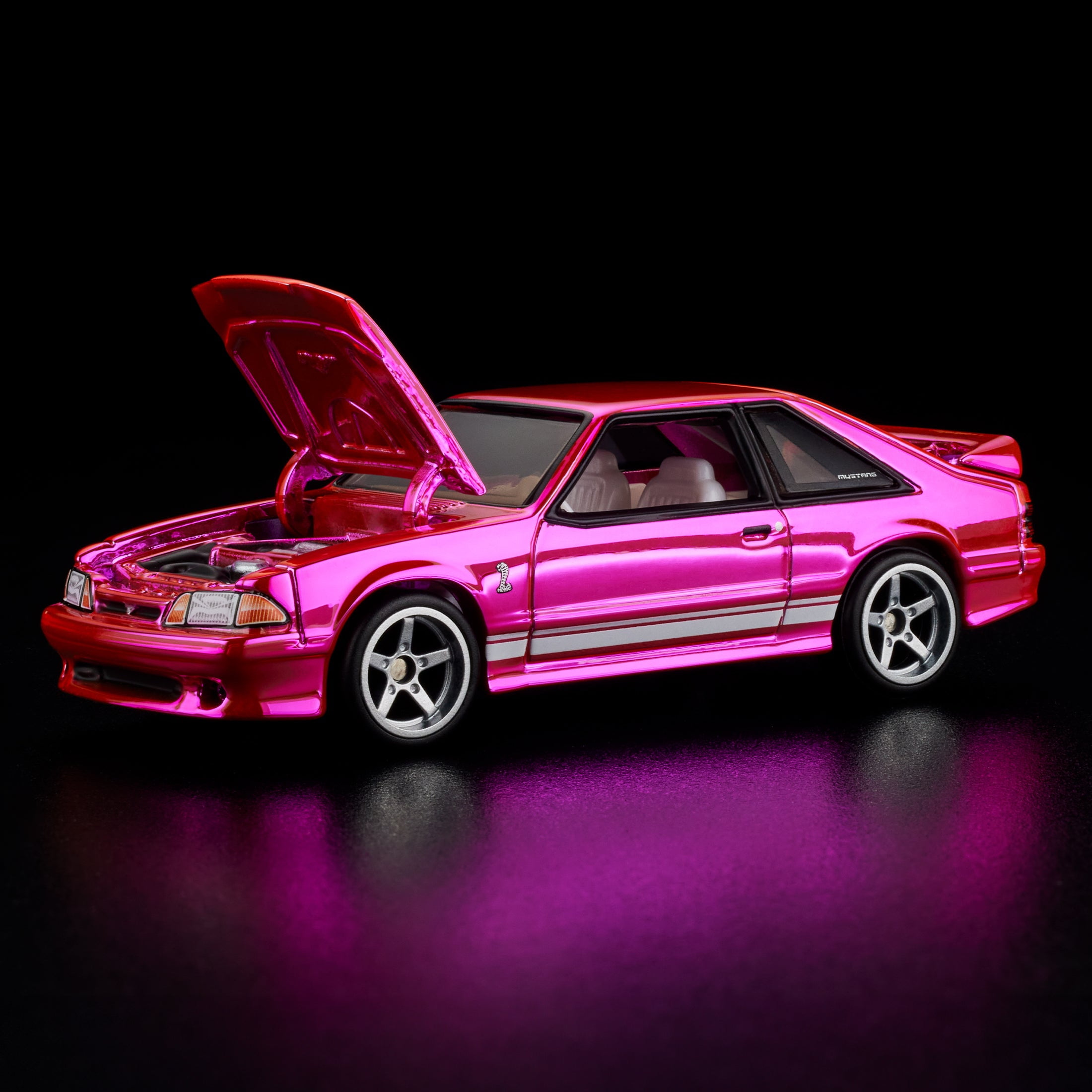ホットウィール MUSTANG COBRA Hot Wheels RLC Exclusive Pink Edition 1993 Ford Mustang