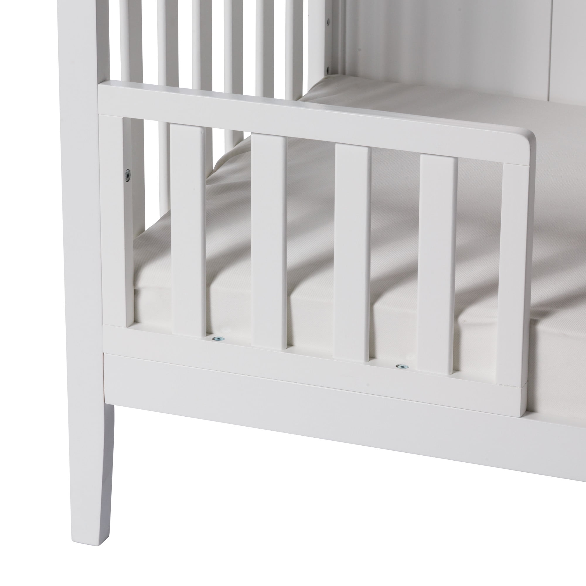Little Seeds Briar 6-in-1 Convertible Crib, True White