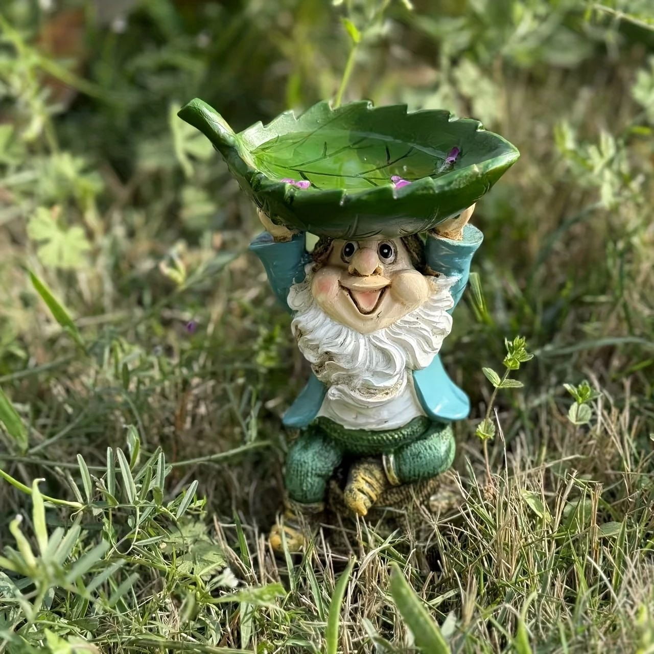 Outdoor Garden Gnomes Spring Gnome Bird Feeder with Birdbaths Garden Gnomes Outdoor Decorations for Yard Patio Lawn Porch Ornament,Garden Gift