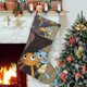 thumbnail image 1 of El Asombroso Mundo de Gumball Tema: Calcetines de Navidad, fino lino blanco para colgar en escaleras y chimenea, decoración navideña para el hogar, regalo de Navidad. 45cm × 32cm, 1 of 5