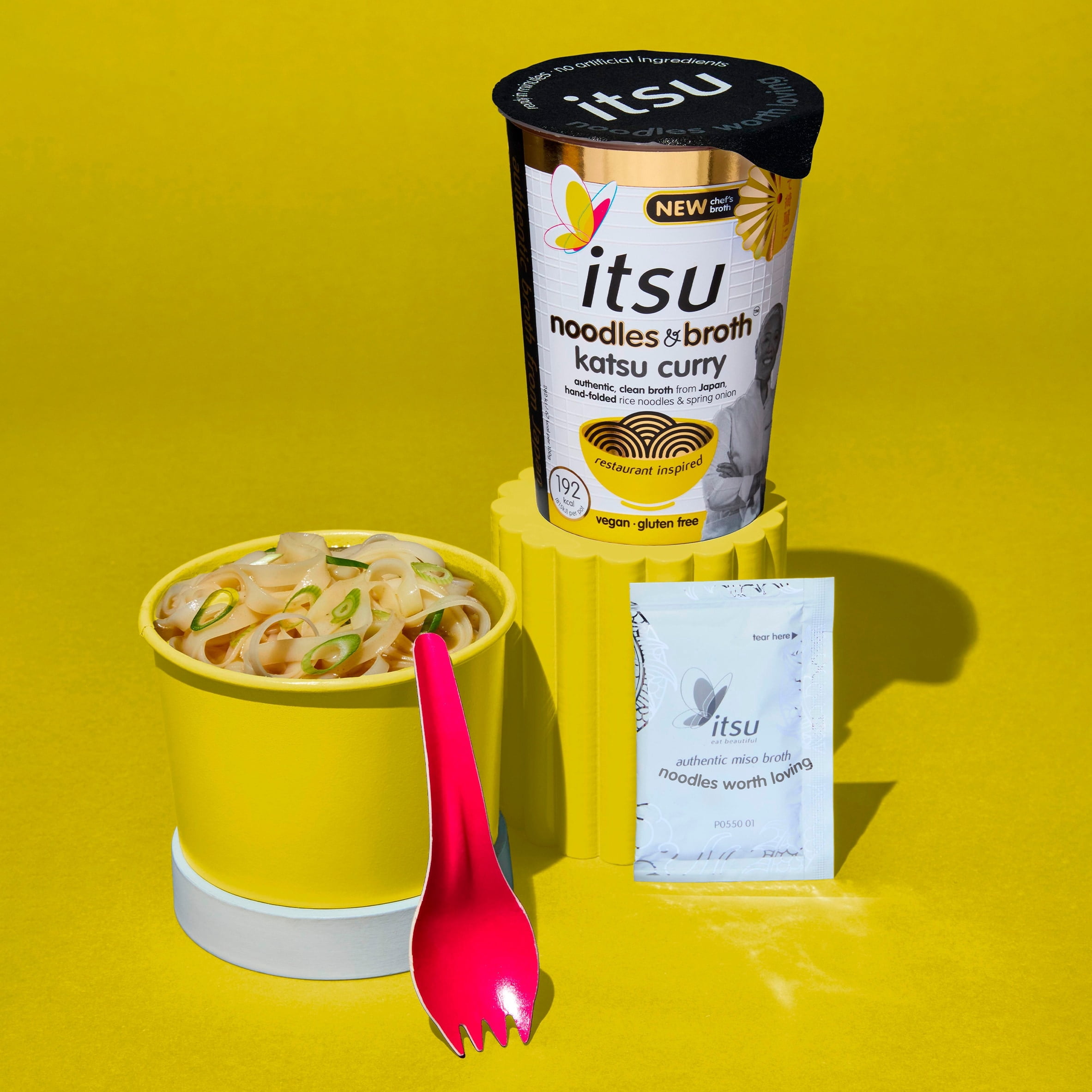 itsu katsu curry instant noodles & broth pot 63g, Imported from Britain