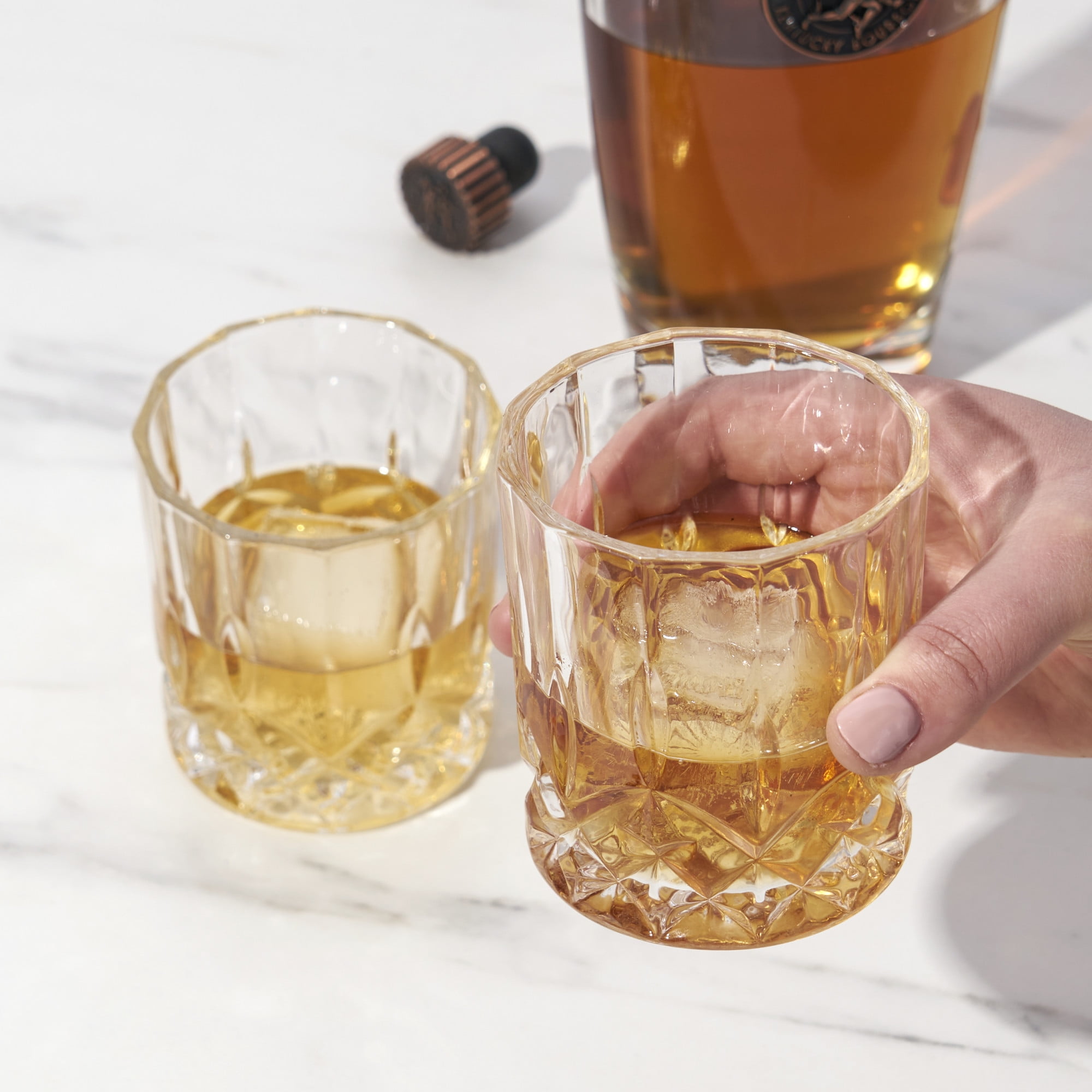 Alchemade Set of 2 Whiskey Glasses with Metallic Design - 16 oz Lowball for Cocktails, Old Fashioned, Manhattan, Bourbon, or Scotch - Stemless Wine