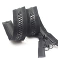 thumbnail image 5 of YaHoGa #10 72 pulgadas separando grandes cremalleras de plástico cinta negra con doble pestaña deslizante cremalleras resistentes para coser saco de dormir barco cubierta de lona trampolín cama tienda, 5 of 5