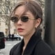 thumbnail image 2 of Gafas de sol retro americanas de metal con montura pequeña y cara redonda para mujer, estilo foto callejera de alta gama, forma cóncava, 2 of 6