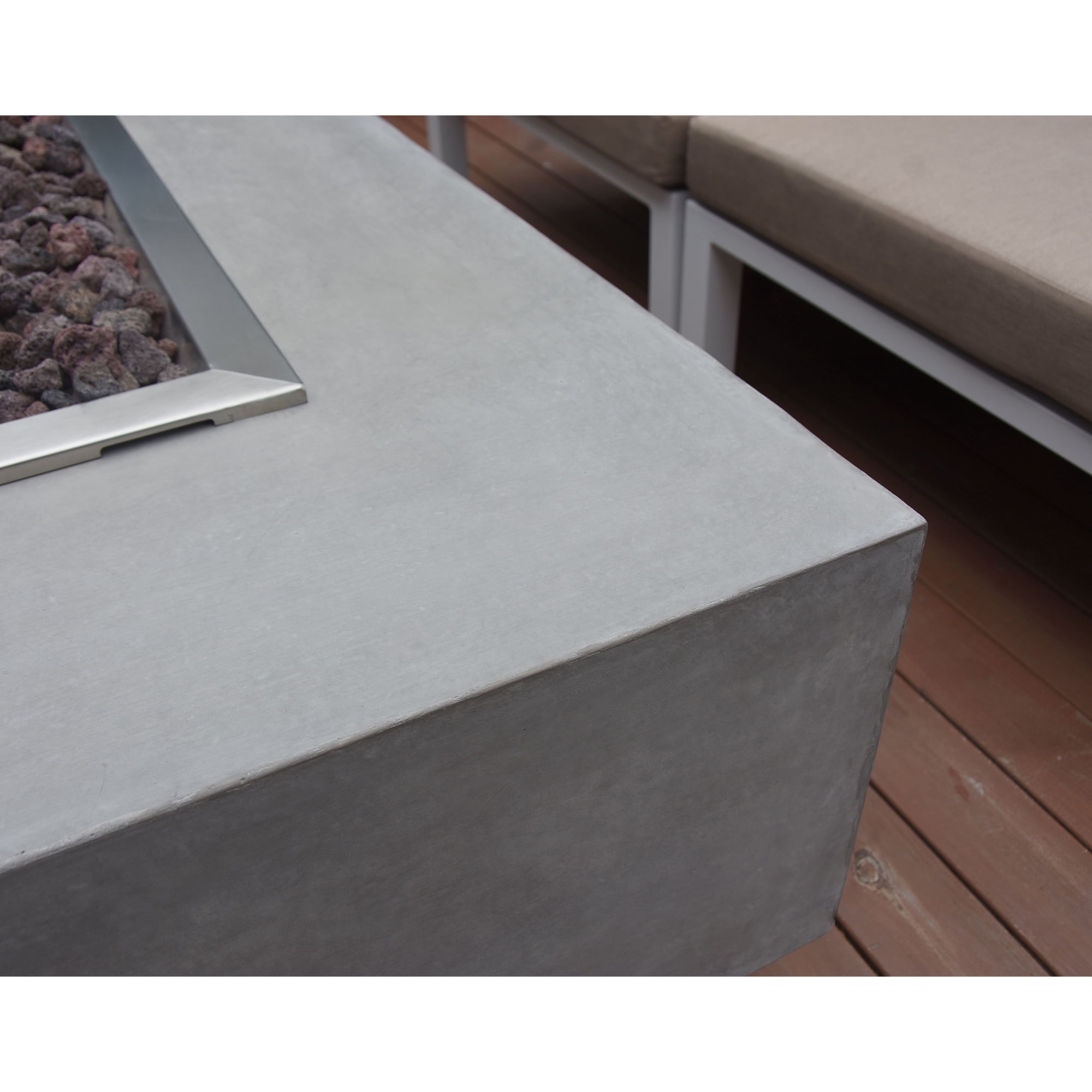 Elementi Granville Concrete Outdoor 45,000 BTU Natural Gas Fire Pit Table