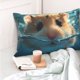 thumbnail image 4 of Fotbe Cute Swimming Guinea Pig Funda de Almohada Decorativa Estilo Occidental, Lujo en Algodón, Fundas para Almohadas King, Cojín Estampado para Decoración del Hogar-16"x24", 4 of 6