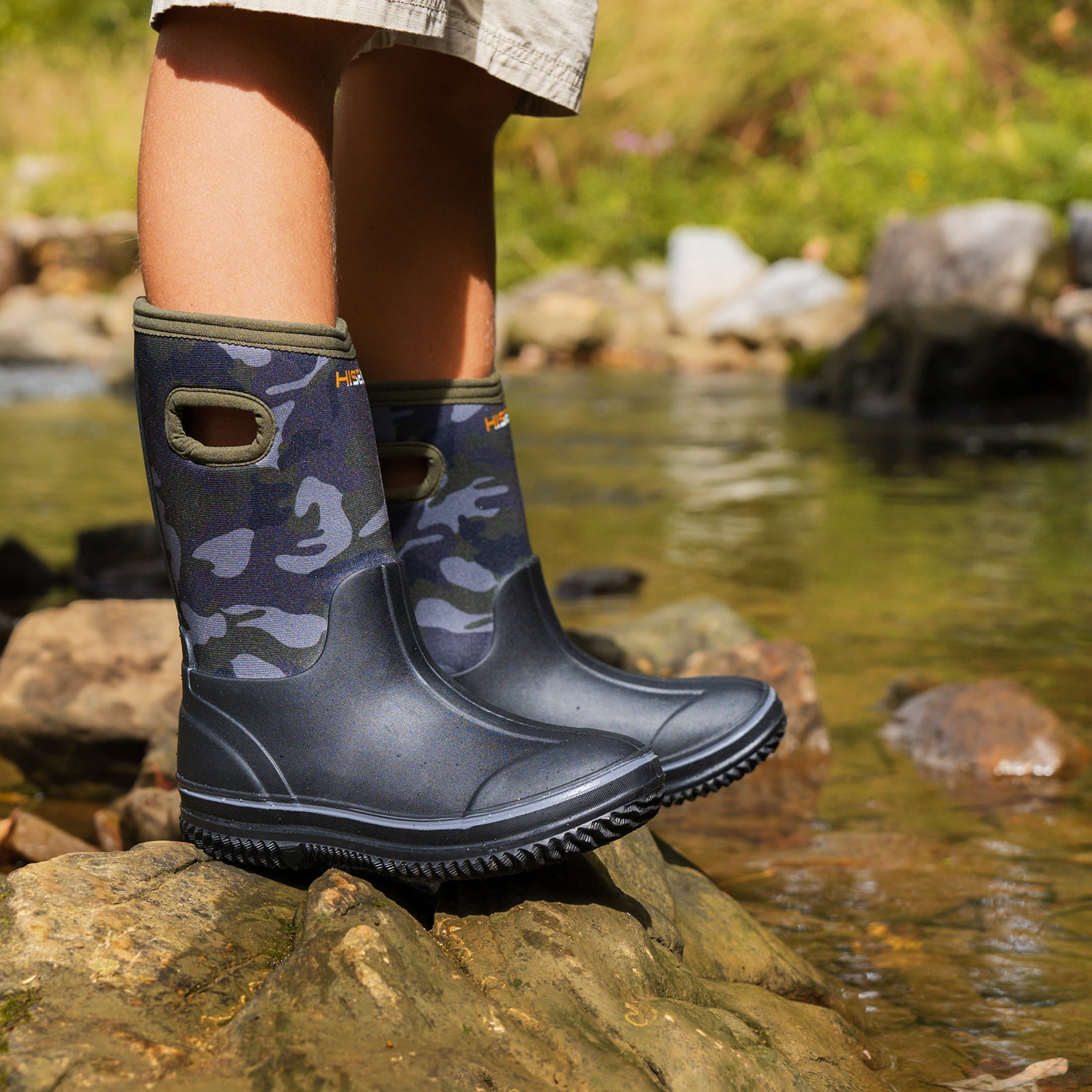 HISEA Kids Rain Boots for Boys Girls, Waterproof Insulated Rubber Neoprene Boots, Seamless Outdoor Boots with Handles Rainboot All Weather Mud Boots for Rain, Snow, Winter and Muck, Size 1LK Camo