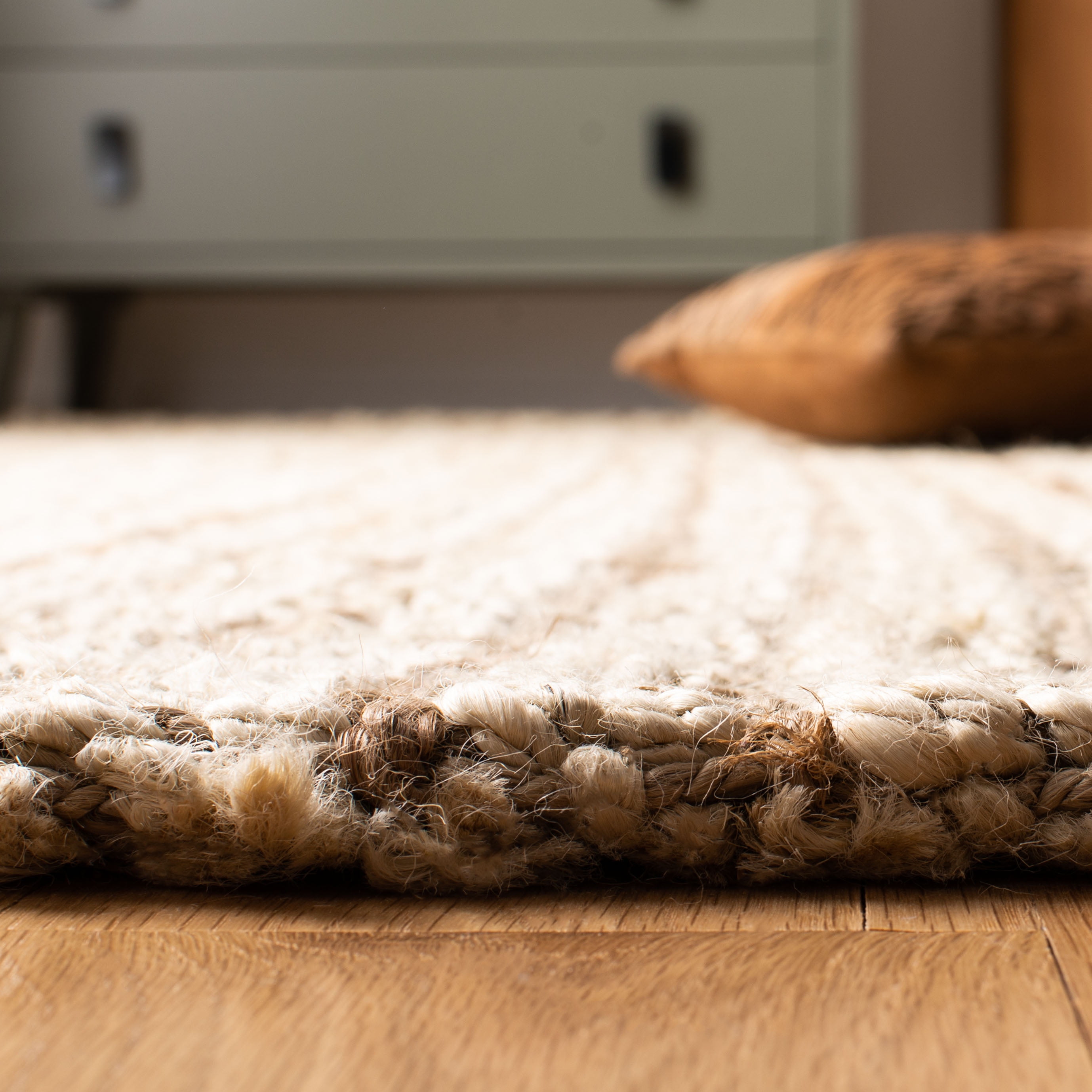 SAFAVIEH Natural Fiber Aletha Solid Runner Rug, Ivory/Natural, 2'3" x 10'