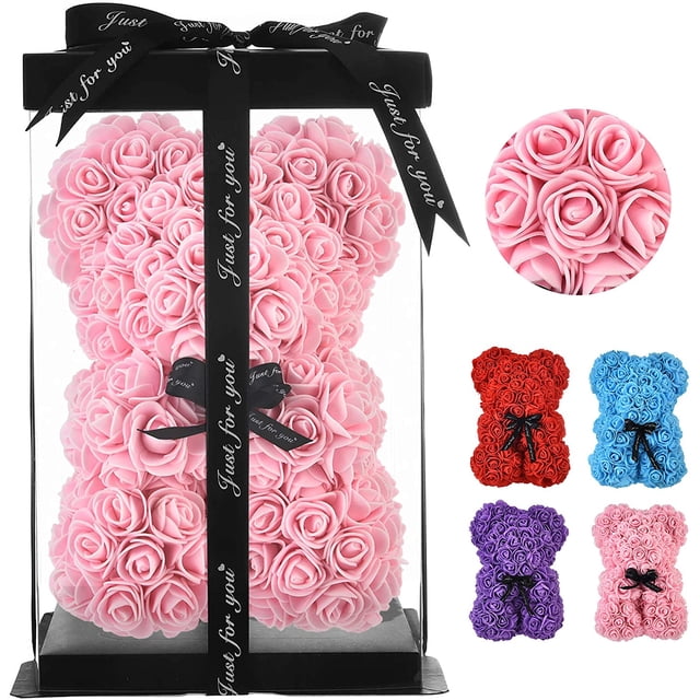 oso de peluche rosa, oso de flores, flor eterna para escaparate, cumpleaños, navidad, regalo del día de san valentín (rosa claro) — osito de 10 pulgadas formado por rosas artificiales rosa claro, vista frontal centrada dentro de caja transparente con base y lazo negro; pétalos texturizados y lazo decorativo visibles, adecuado como regalo romántico o pieza de exhibición.
