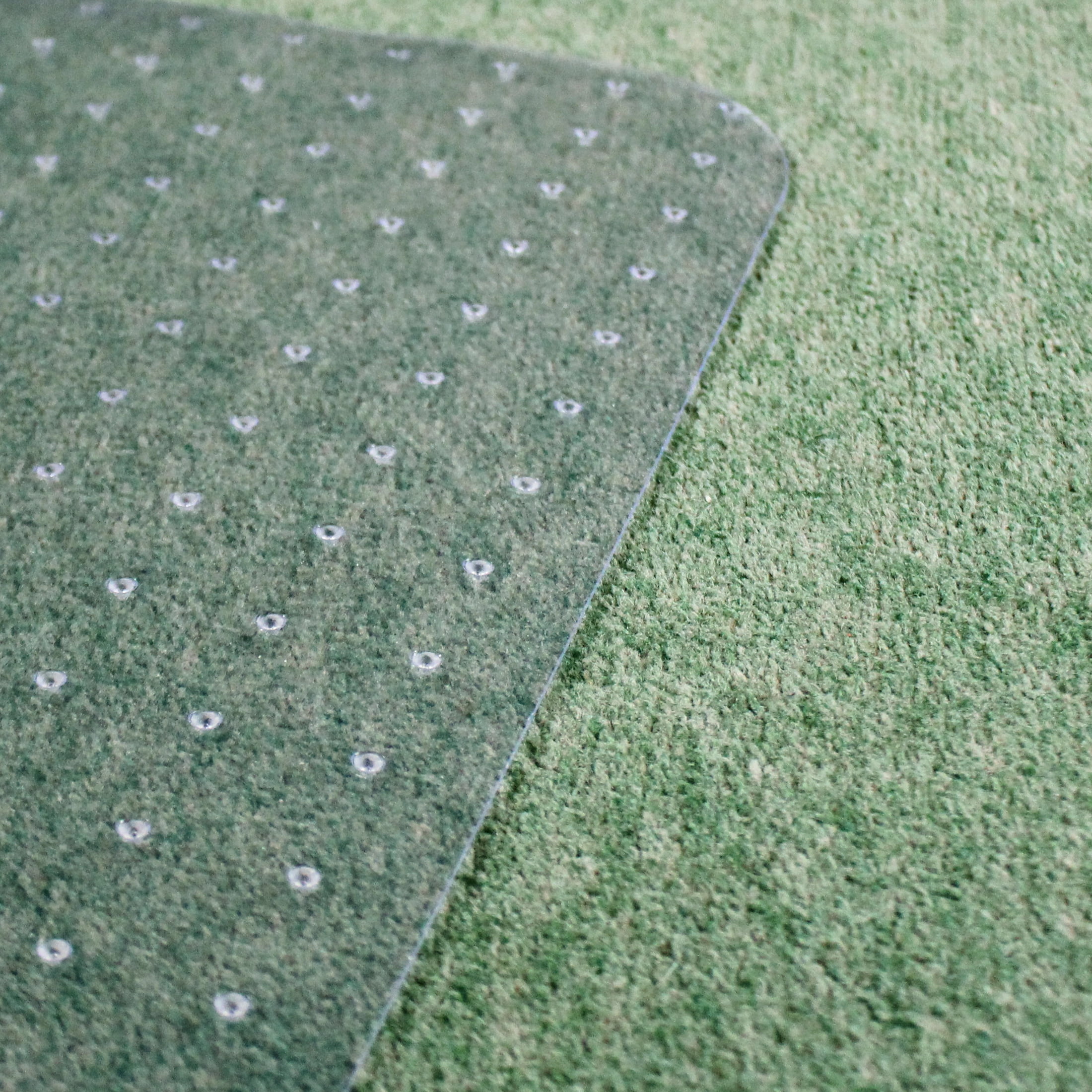 Valuemat® Basic Vinyl Lipped Chair Mat for Low Pile Carpets - 36" x 48"