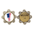 thumbnail image 1 of Vermont USA mapa estrellas rayas bandera forma Broche de flores, regalo de joyería para mujeres y niñas Unbranded M, 1 of 3