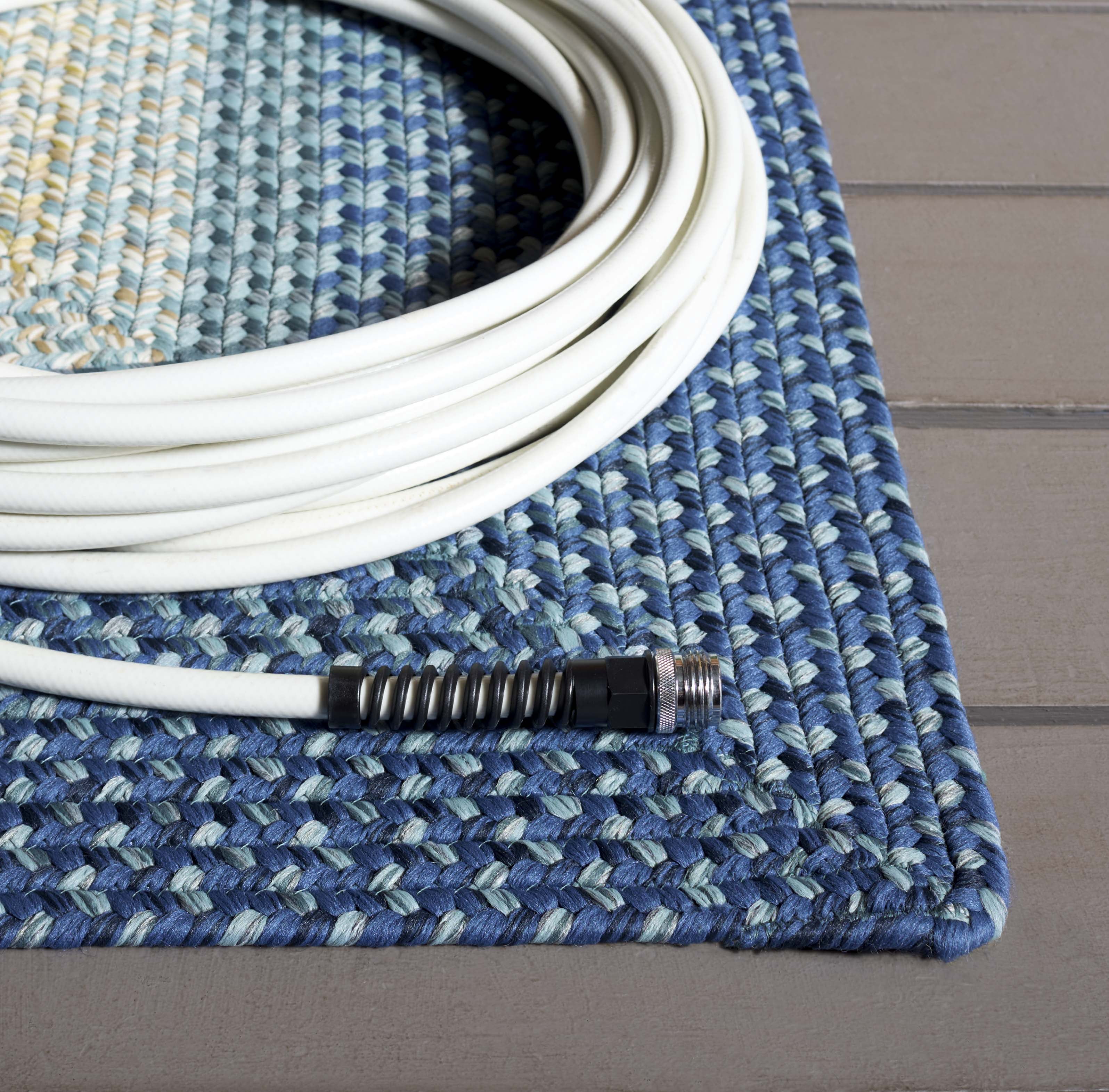 SAFAVIEH Braided Neville Bordered Machine Washable Reversible Area Rug, Navy/Grey, 5' x 8'