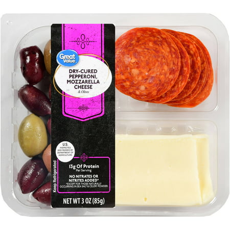 Great Value Dry Cured Pepperoni, Mozzarella Cheese & Olives, 3 oz