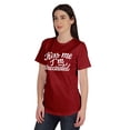 thumbnail image 4 of Inkmeso Embrasse-Moi Je Suis Vaccinée T-shirt Drôle Pro-Vaccin à Col Rond pour Femmes-NG, 4 of 8