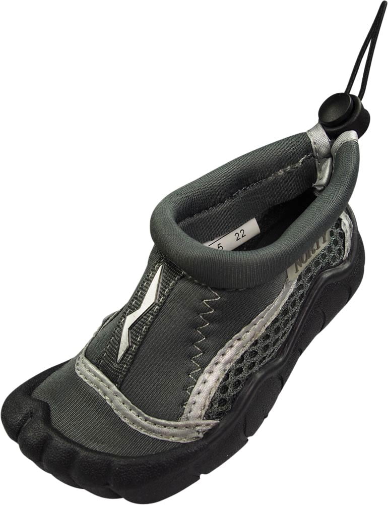slip on aqua shoes