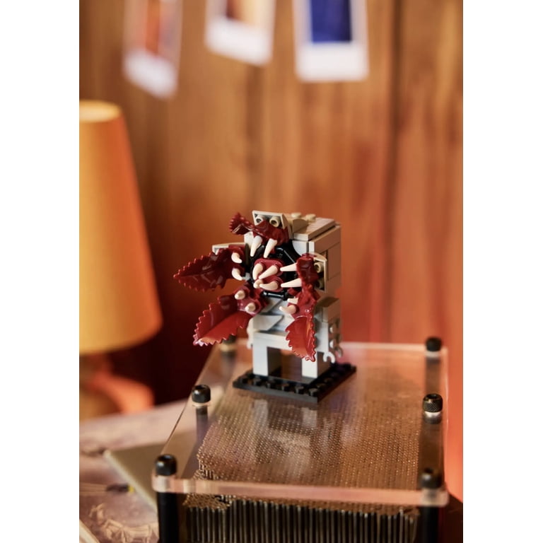 LEGO, BrickHeadz Stranger Things, 40879, 584 Pieces - Walmart.com