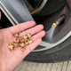 thumbnail image 2 of Tapas Vástago Válvula Neumático Cabeza Ranurada 50 Uds. Accesorios Cobre para Coche, 2 of 9