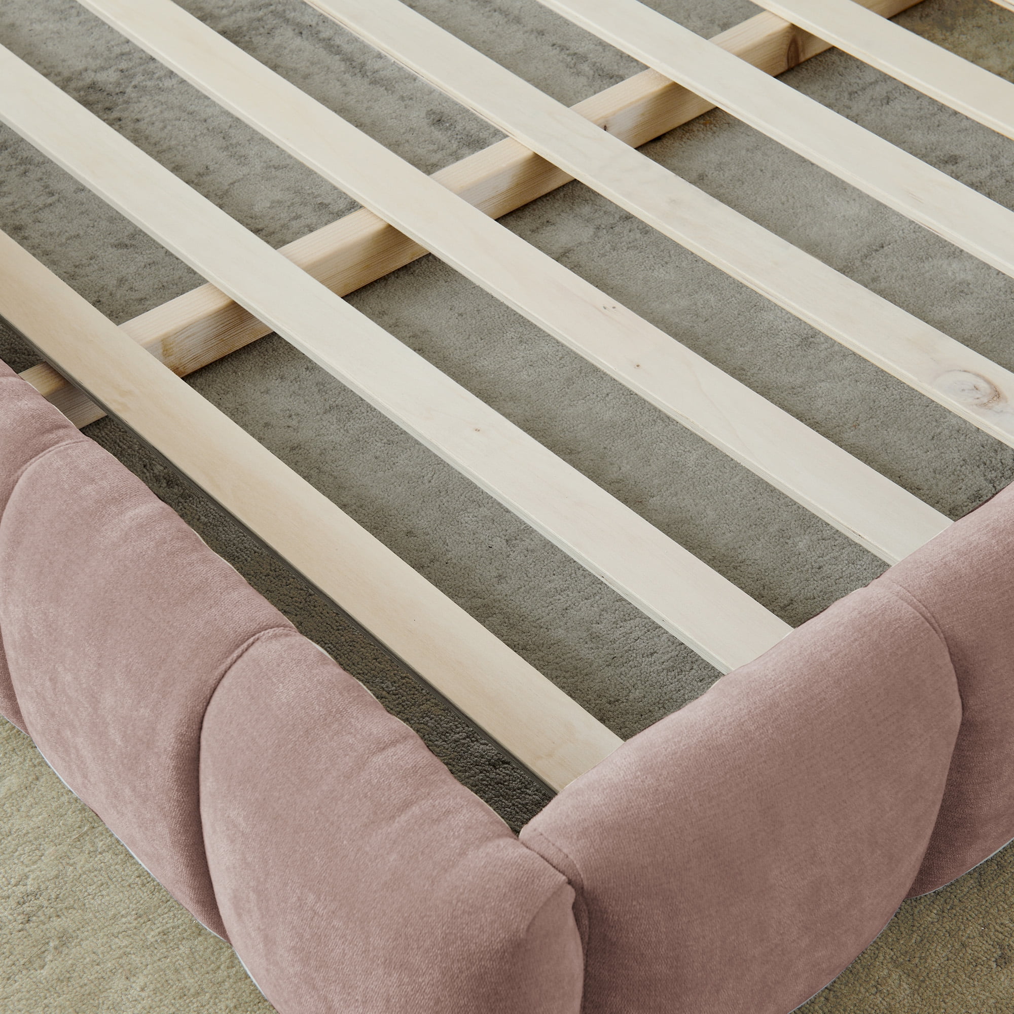 Modern Pink Wood Frame King Chenille Upholstered Platform Bed with Headboard