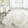 Safavieh Sheepskin Collection SHS211A Genuine Sheepskin Pelt Handmade White Premium Shag Rug (4' x 6')