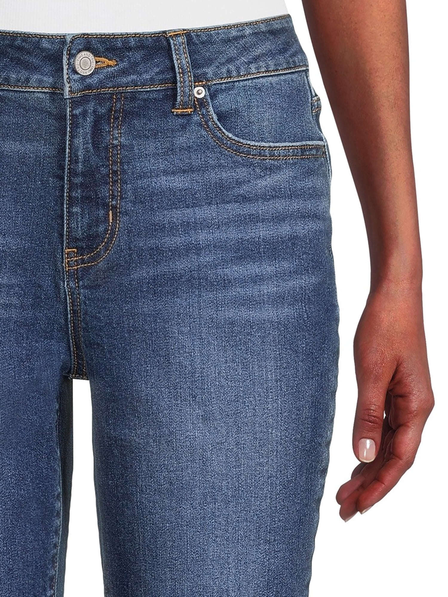 Time and Tru Women's High Rise Boyfriend Cuffed Crop Jeans, 26" Inseam , Sizes 2-20