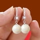 thumbnail image 3 of Joyas Pendientes de gota de agua con colgante de perla ovalada Pendientes de novia Pendientes, 3 of 5