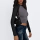 thumbnail image 4 of Top de manga larga slim fit con bloques de color para mujer: ligeramente corto, camisas informales elásticas de mezcla de poliéster, 4 of 6