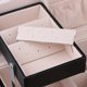 thumbnail image 5 of Caja de caja de de exhibición de almacenamiento de joyería de anillo portátil de cuero para Negro Yuyangstore Caja de almacenamiento de joyas, 5 of 8