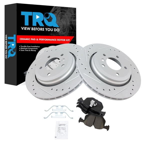 TRQ Rear Brake Pad and Rotor Set Ceramic Drilled Slotted Coated Rotors Fits 2001-2006 BMW 330Ci 2001-2005 330i 330xi