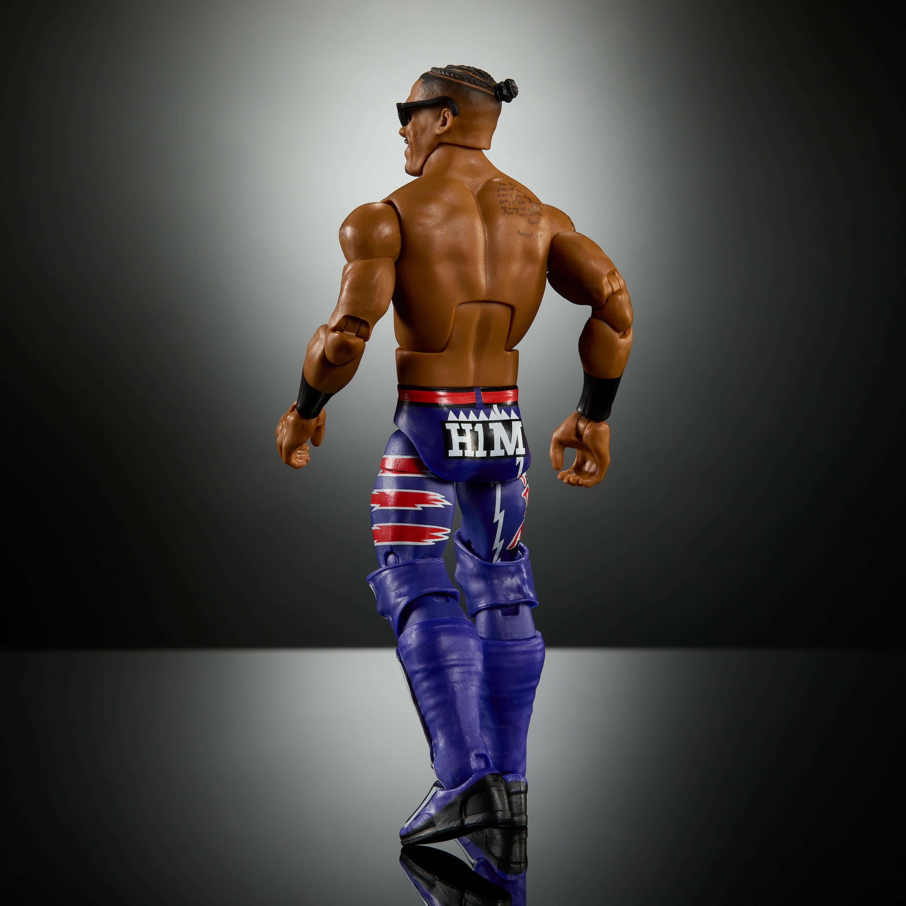 WWE Elite Carmelo Hayes Action Figure Series #121, 6-inch Collectible with Accessories