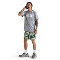 thumbnail image 3 of Camiseta Core Half Dome TNF de THE NORTH FACE para hombre, color gris pálido He, 3 of 4