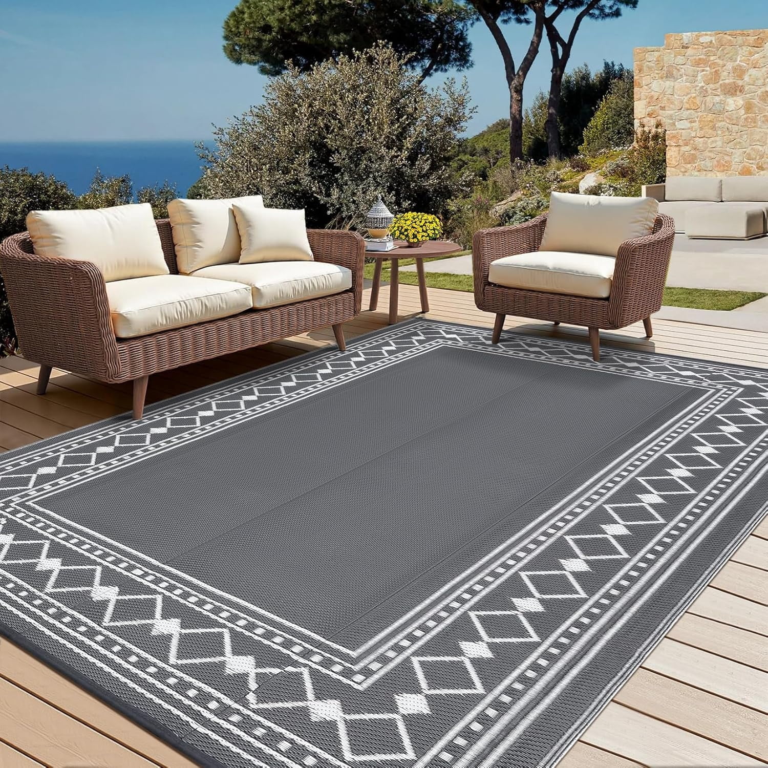Riedhoff Outdoor Rug 9'x12', Geometric, Gray & White