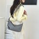 thumbnail image 4 of Bolso bolso hobo bolsillo de luna de cuero de cuero, 4 of 9