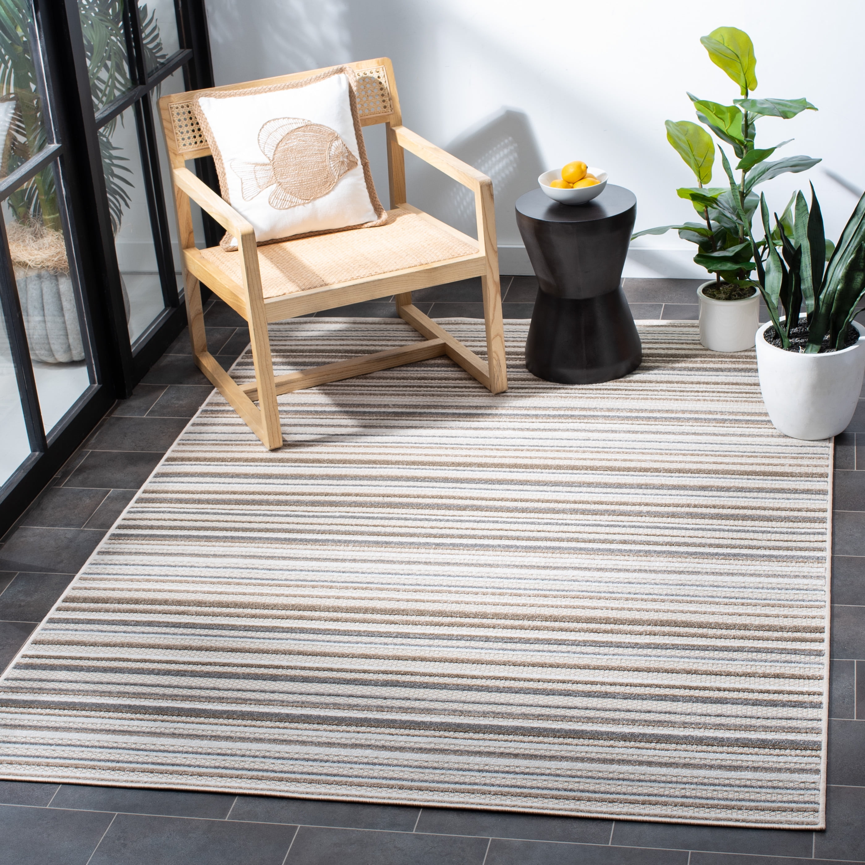 SAFAVIEH Cabana Fedelma Indoor/Outdoor Area Rug, Ivory/Grey, 4' x 7'