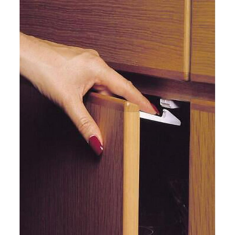 Dreambaby White Plastic Drawer Latches 3 pk Dreambaby White Plastic Drawer Latches 3 pk