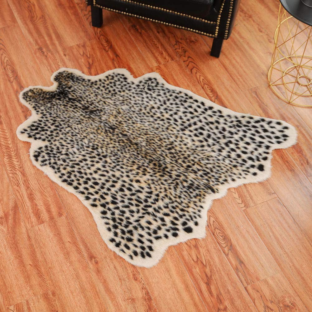 Leopard Print Faux Fur Sheepskin Rug Soft Shaggy Area Rugs Floor Carpet Mats 100 x 94 cm