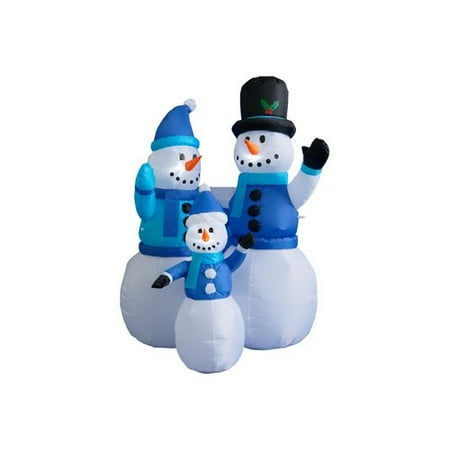 BZB Goods 4 ft. Snowmen Family Decoration