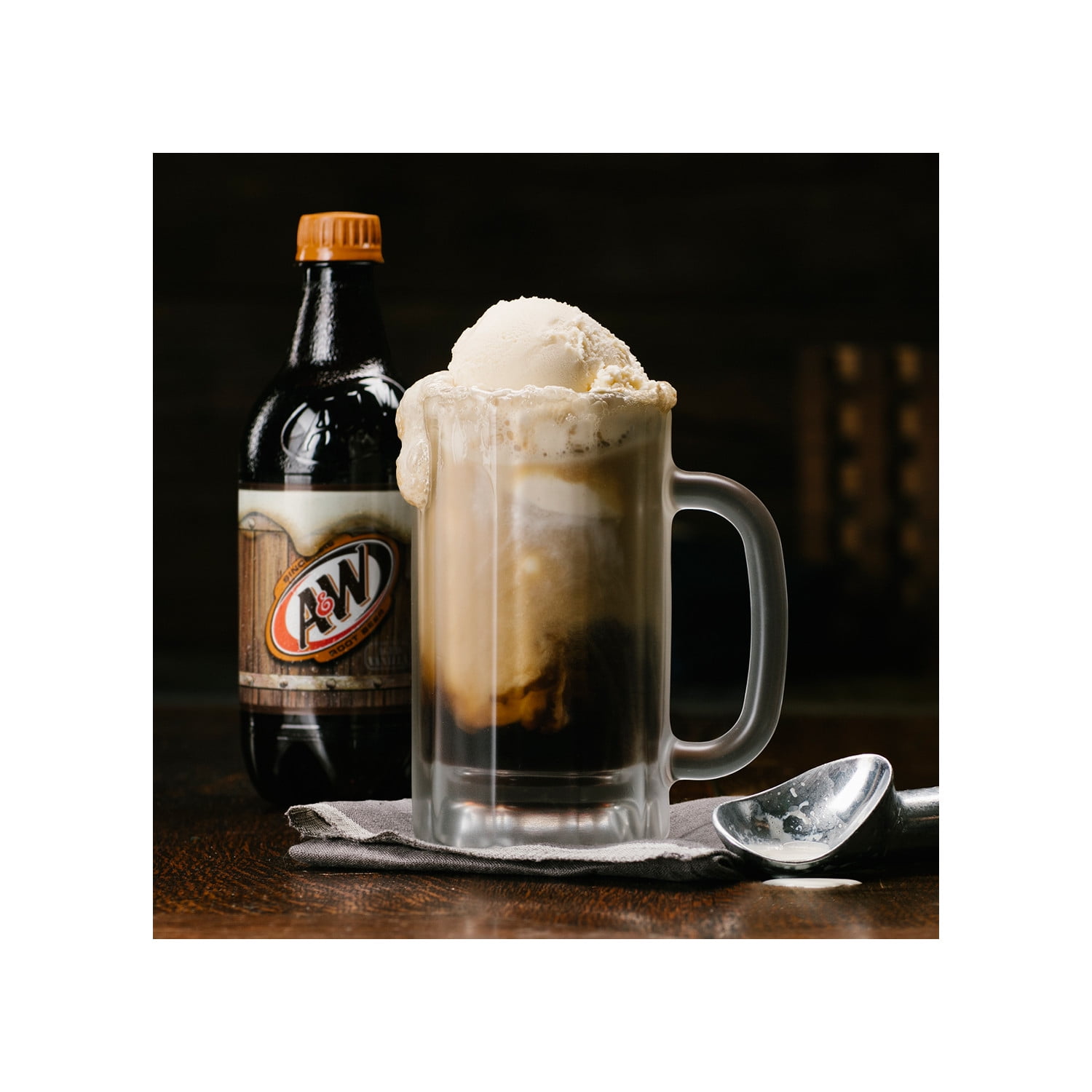 A&W Root Beer Soda Pop, 16.9 fl oz, 6 Pack Bottles