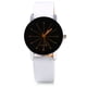 thumbnail image 1 of Elegante reloj de cuarzo blanco para mujer, con correa de PU, caja de aleación y diseño para parejas, unisex, 1 of 3