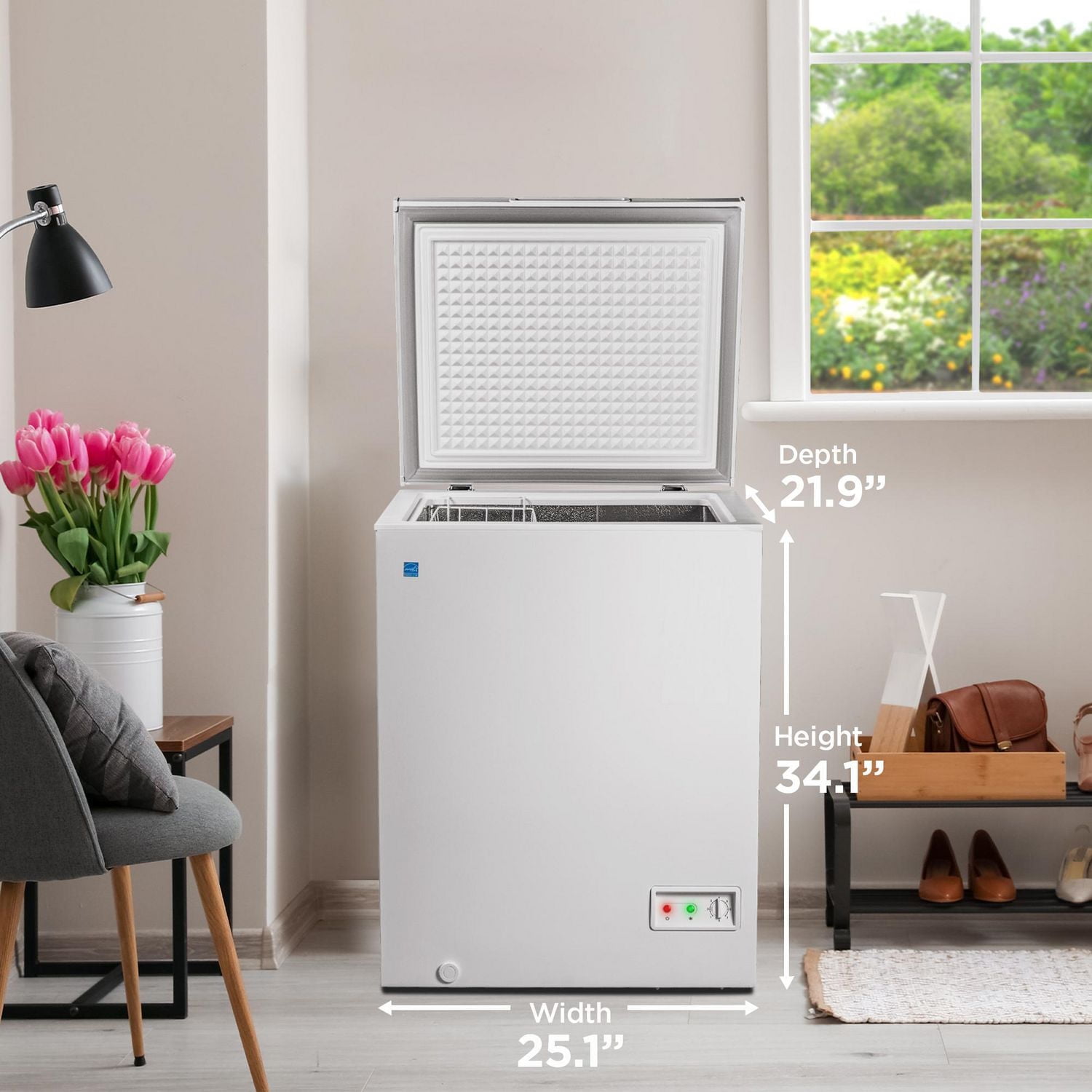 Danby DCF050A5WDB 5.0 cu. ft. Square Model Chest Freezer DOE in White