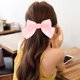 thumbnail image 1 of unbranded Clip De Con Para Mujer Accesorio Decorativo Sofisticado, 1 of 7