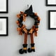 thumbnail image 4 of Corona de Halloween extralarga para colgar en la puerta con patas para decorar la entrada principal y fiestas navideñas en interiores., 4 of 5