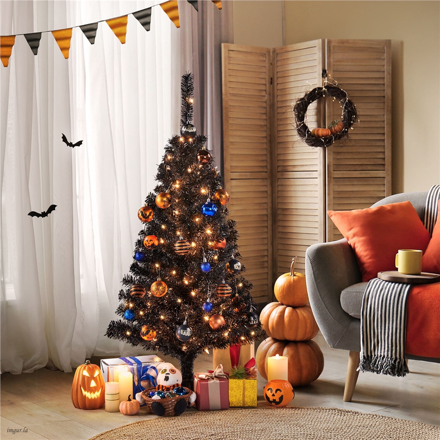 Alden Design 4FT Artificial Pre-lit Christmas Fir Tree with Foldable Stand,70 LED Warm Lights,Black