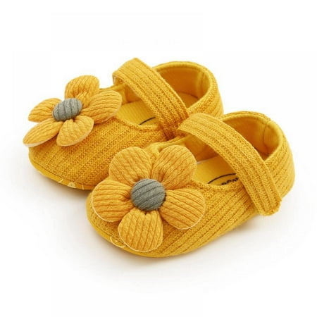 

URMAGIC Infant Baby Girls Slippers Cozy Fleece Flower Booties Soft Bottom Warm Cartoon Socks Newborn Crib Shoes 0-18 Months