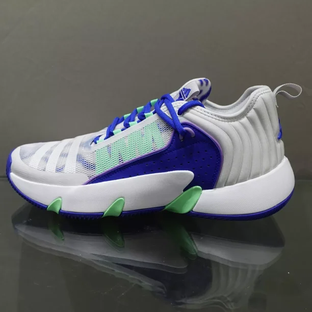 Ad-id-as Trae Unlimited Men's Size 13 Basketball Shoe White Athletic Sneakers #019